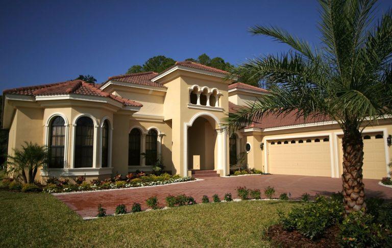 Mortgage and consulting services for snowbirds and Canadian investors